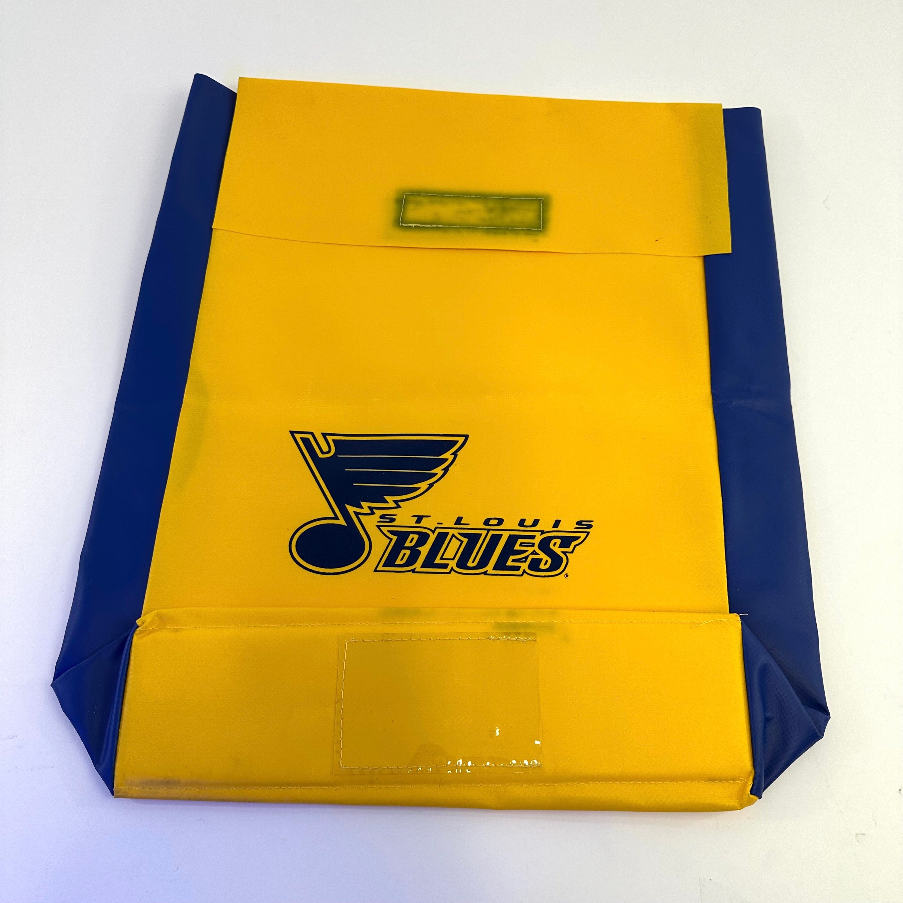 St. Louis Blues Shower Toiletry Bag Tape Equipment Player Issue Winter  Classic 2022 Minnesota