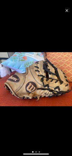A2000 First base glove