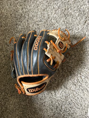 Infield 11.5" A2000 Baseball Glove JA27