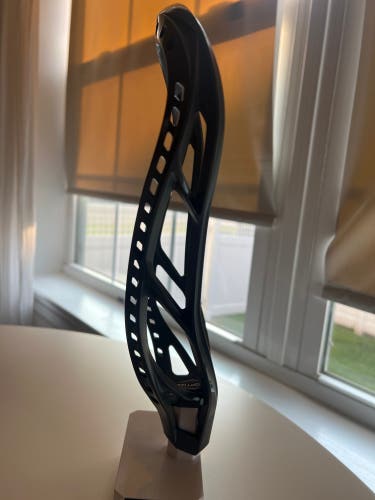 New Attack & Midfield Unstrung Optik 2.0 Head