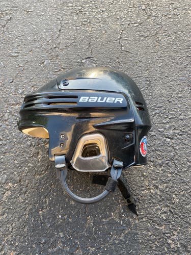 Used Medium Bauer  BHH4500L Helmet