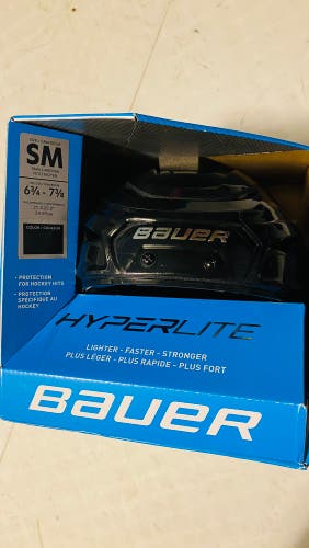 Bauer Hyperlite Hockey Helmet S/M Black No Cage Like New