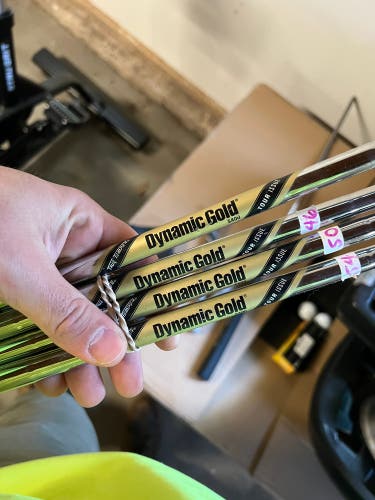 Men's True Temper Stiff Flex Steel Shaft Dynamic Gold Shaft