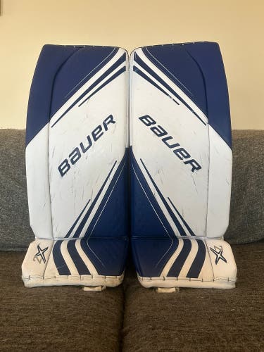 Bauer Vapor 2X Senior Goalie Leg Pads Goalie Leg Pad Size X-Small Goalie Leg Pad Color White/Blue