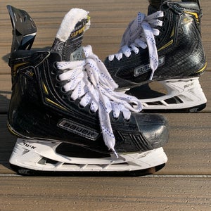 Bauer Supreme 2S PRO Hockey Skates / Size 5 D&R