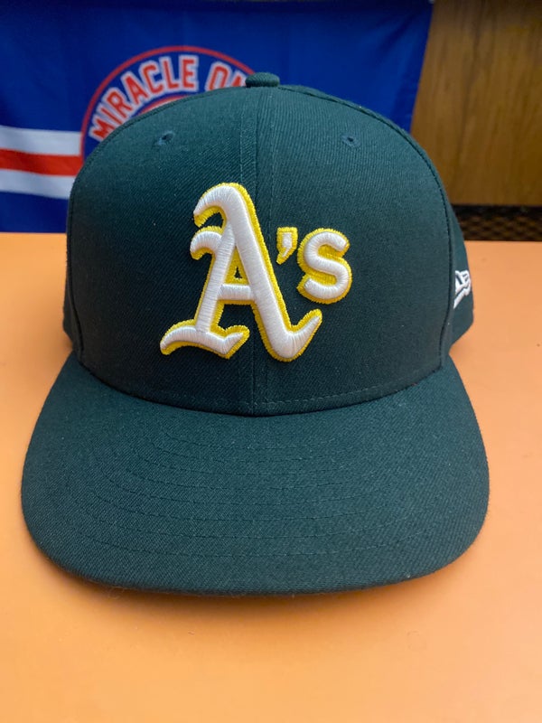 RARE Vintage Oakland Athletics A's Elephant Snapback Hat Cap White