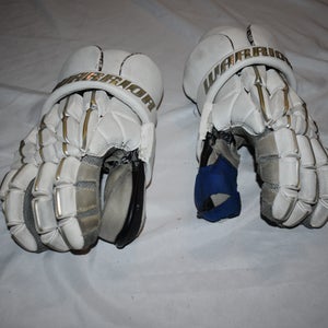 Warrior Regulator Lacrosse Goalie Gloves, White