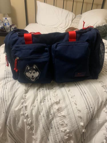 Blue New Small / Medium Nike Duffle Bag