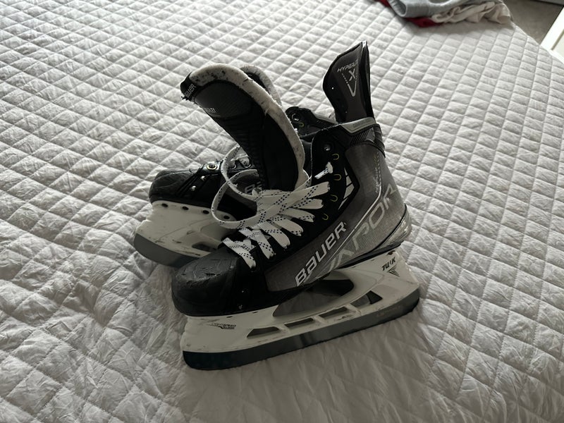 Bauer Vapor Hyperlite Skates