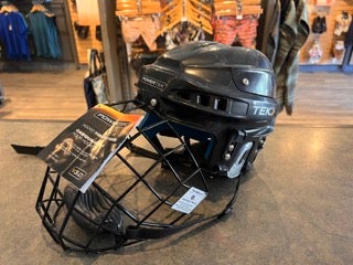TEK V3.0 Player Helmet with Cage - Senior