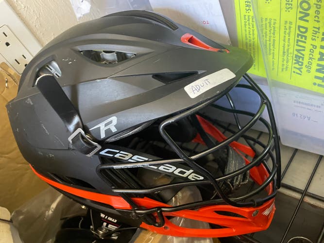 Lacrosse helmet Cascade R