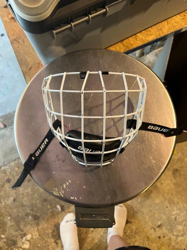 Medium Bauer Profile II Facemask