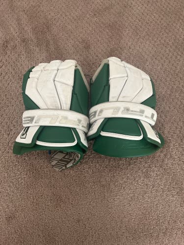 Used True 14" T1X Lacrosse Gloves
