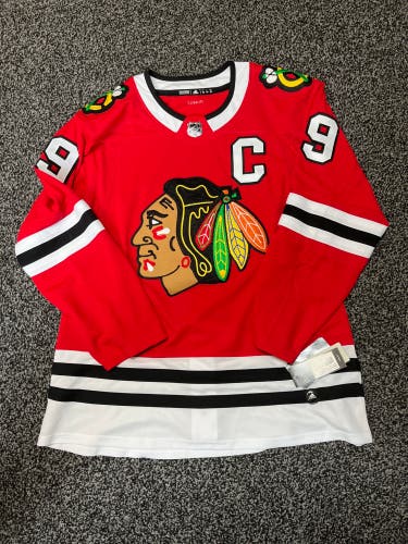 Brand New Authentic Chicago Blackhawks Jonathan Toews Jersey
