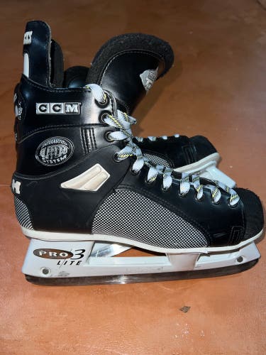 Used CCM Regular Width  Size 11 Black Tacks Hockey Skates