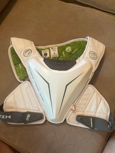 Maverick M5 Chest Protector