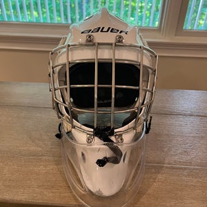 Used Bauer 940 Goalie Mask Size Small