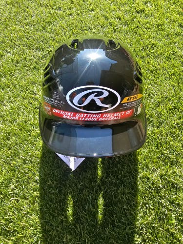 New 6 3/8 - 7 1/8 Rawlings R16 Batting Helmet