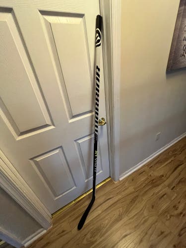 Senior Right Handed P92 Hockey Stick