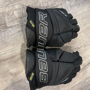 Used Bauer 12"  Vapor Hyperlite Gloves