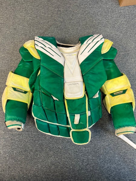 Used XL Bauer Pro Stock Hyperlite Goalie Chest Protector