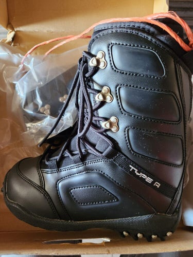 NEW Type A Shift Lace-Up Beginner-Intermediate Snowboard Boots