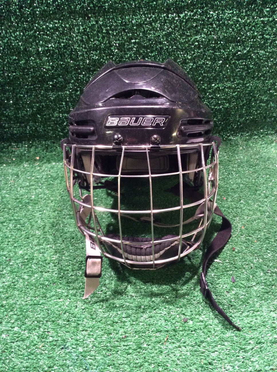 Bauer BHH9900 Hockey Helmet Small