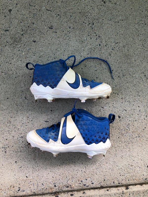 NIKE BOYS MIKE TROUT Cleats BNWT SIZE 5Y for Sale in Temecula, CA - OfferUp