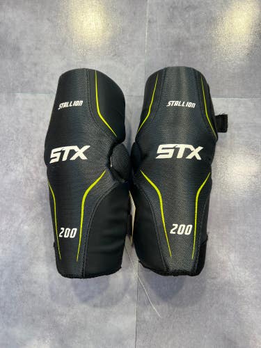Used Small STX Stallion 200 Arm Pads