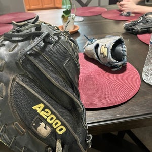 Wilson a2000 catchers glove