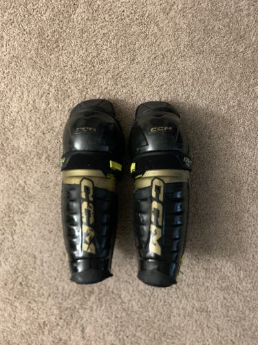 Shoulder Pads, Elbow Pads, Shin Pads Bundle