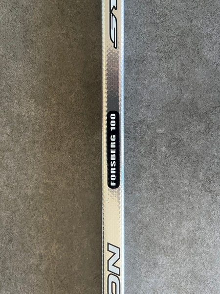 Easton Synergy SL Hockey Stick (Left Forsberg 100 Flx) | SidelineSwap