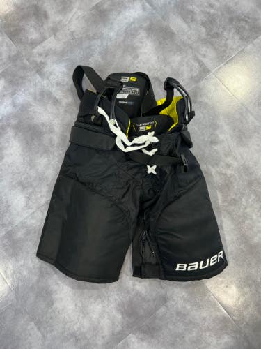 Junior Used Medium Bauer Supreme 3S Pro Hockey Pants