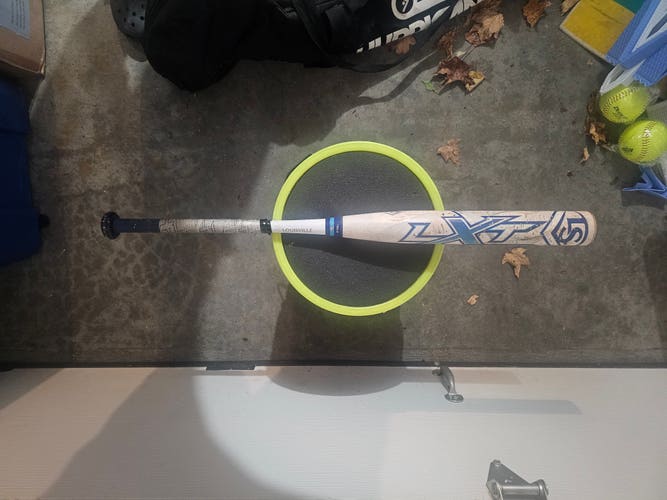 Louisville LXT FastPitch Bat
