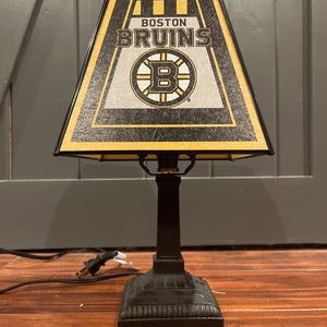 Boston Bruins Lamp