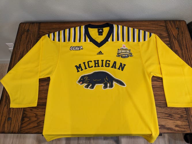 University of Michigan Wolverines Hockey Jersey Big Chill Outdoor Game