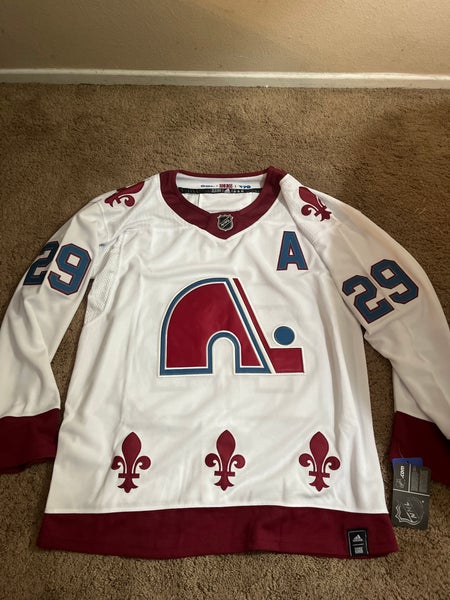 Brand NEW 2021 Reverse Retro Colorado Avalanche Nathan Mackinnon Jersey In Size 52 (L)