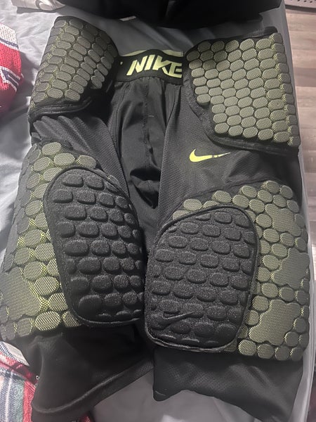 Adult Large Nike nike pro combat