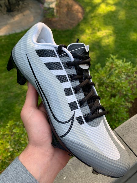 New Size 8.5 Nike Vapor Edge 360 Speed Lacrosse/ Football