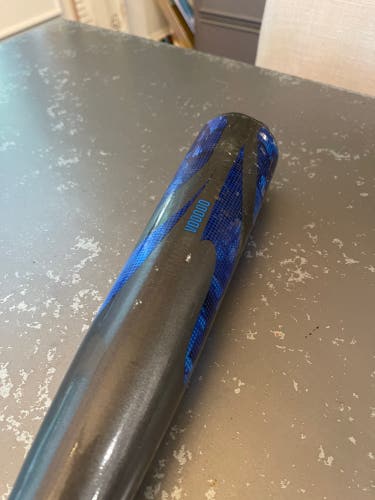 Used  DeMarini (-10) 19 oz 29" Voodoo One Bat