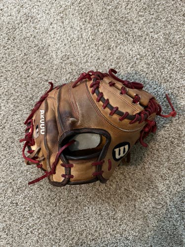 Right Hand Throw 33" A2000 CM33 Baseball Glove