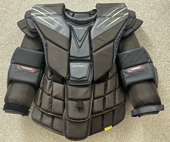 Used Custom Large Bauer Hyperlite Goalie Chest Protector