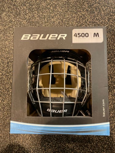New Medium Bauer 4500 Helmet
