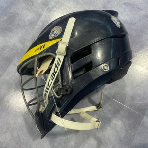 Used Cascade CS-R Youth Helmet