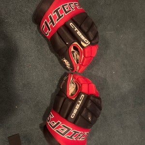 Custom hockey gloves