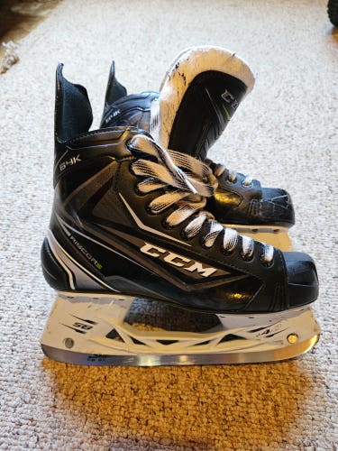 Senior Used CCM RibCor 64K Hockey Skates Regular Width Size 8.5