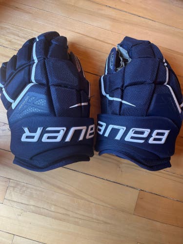 Bauer 15" Pro Stock Supreme Ultrasonic Gloves