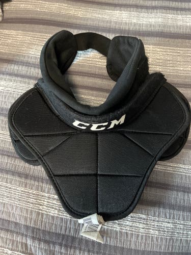 CCM Senior goalie neck protector