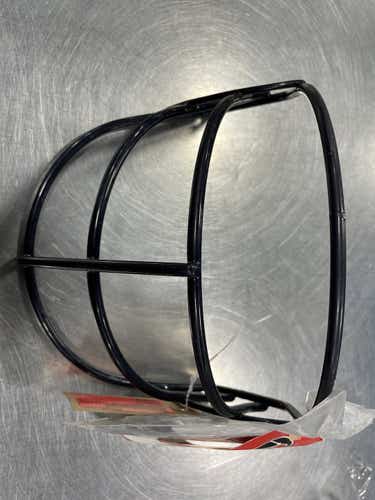 Used Schutt Mask One Size Standard Baseball & Softball Helmets