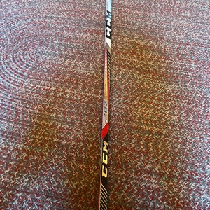 Senior Right Handed P92 Pro Stock RBZ Revolution Hockey Stick